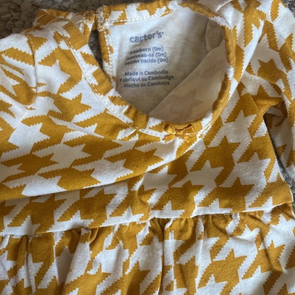 Carter’s bundle - Picture 2 of 3